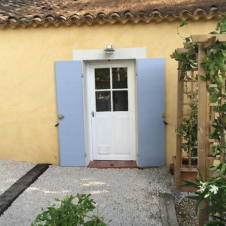 Charmant Studio Brignoles Extérieur photo